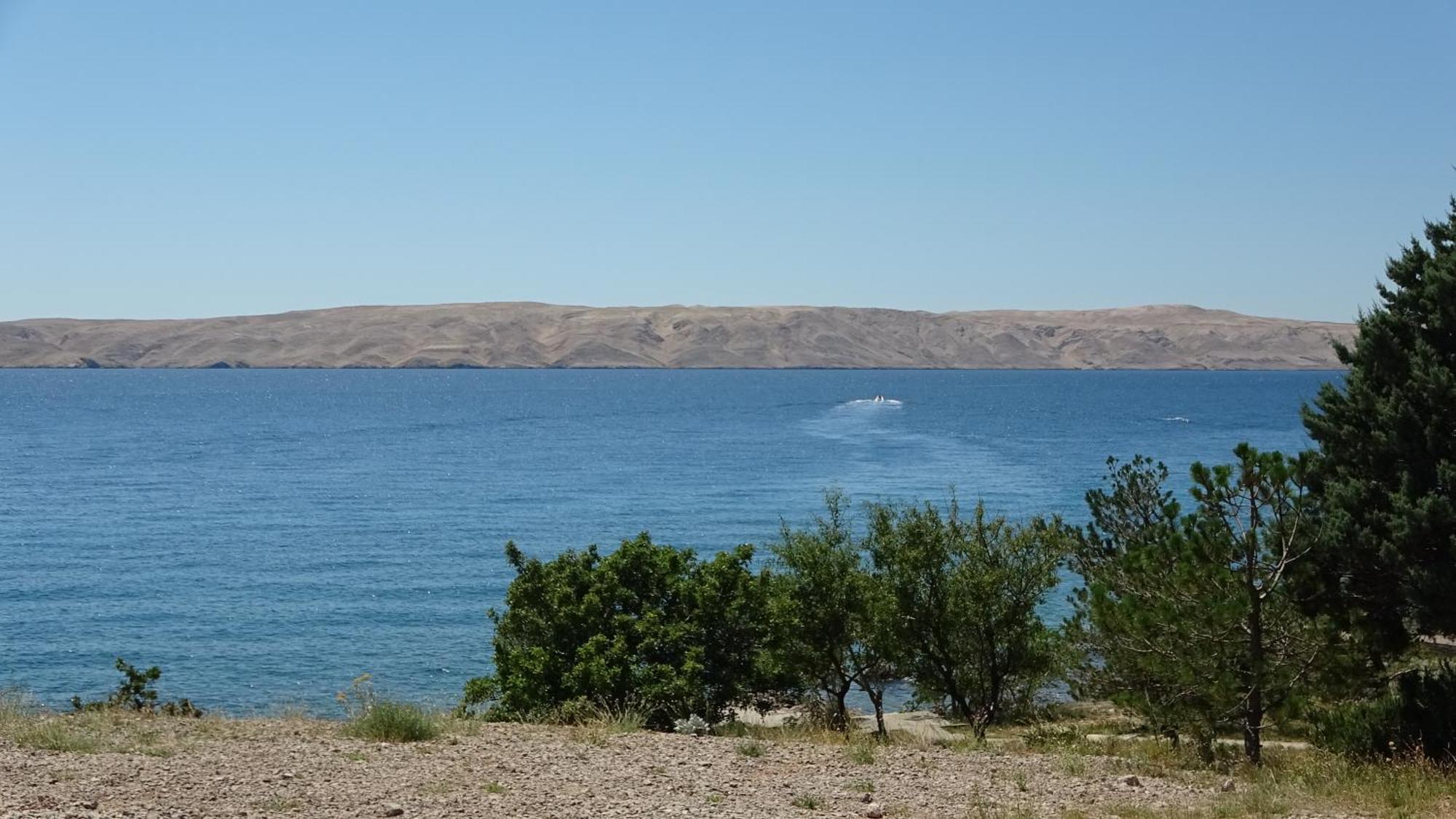 35 Meters From Sea Keser And House