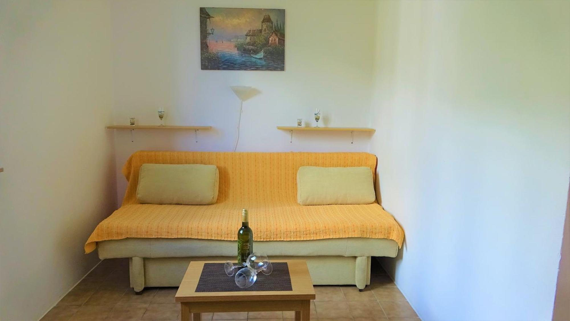35 Meters From Sea Keser And House *