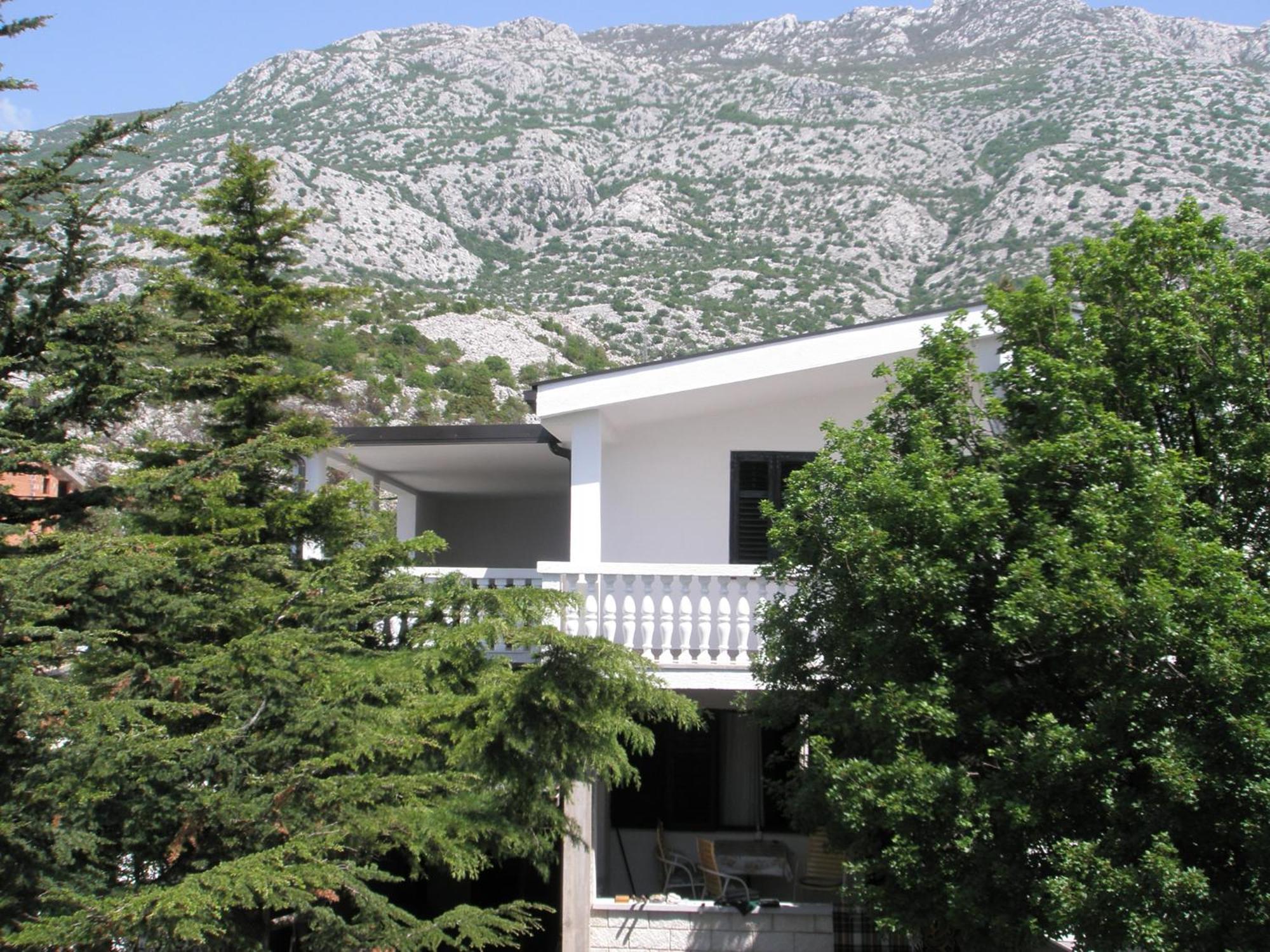 Apartment 35 Meters From Sea Keser And House Karlobag