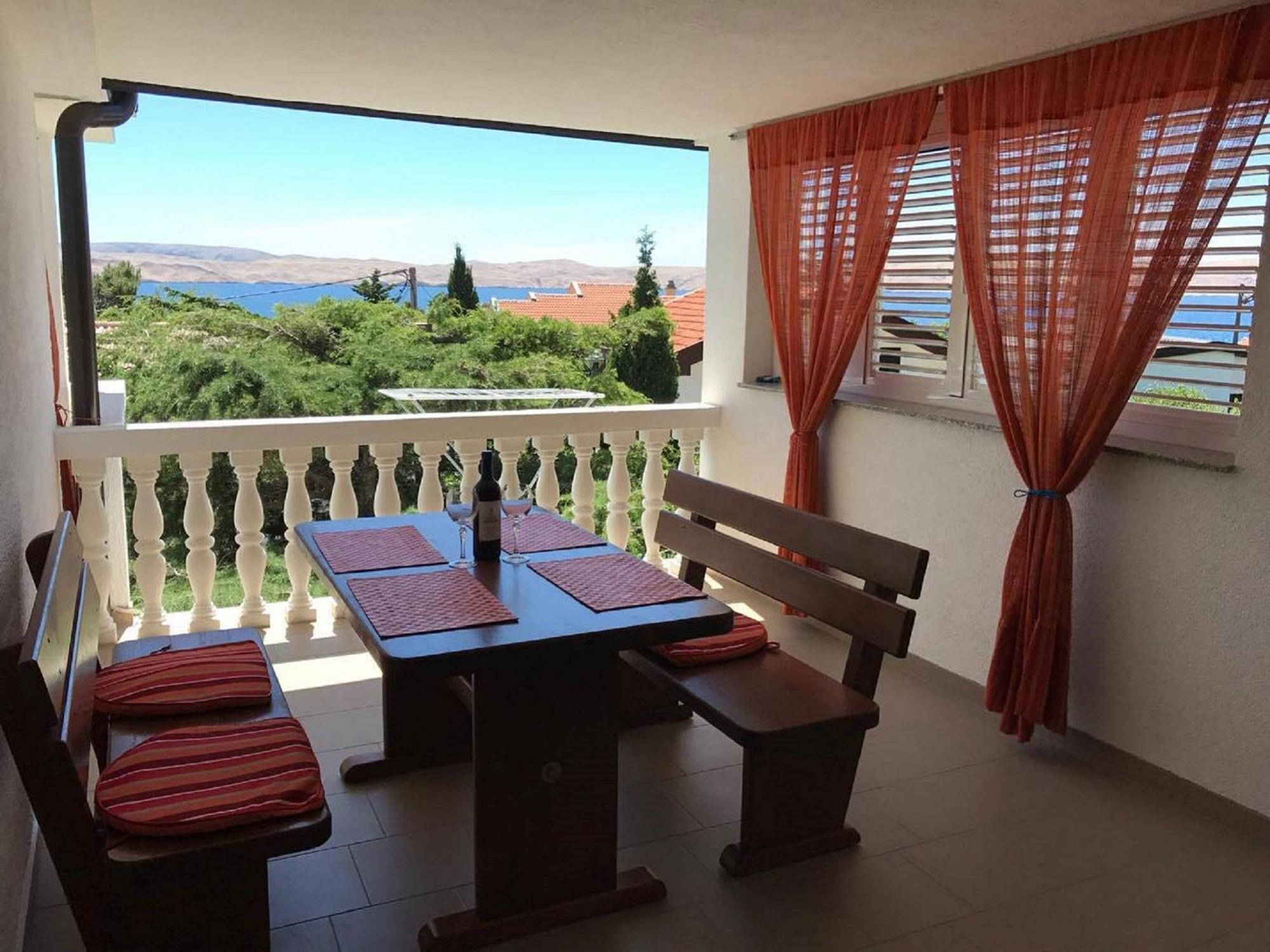 Apartment 35 Meters From Sea Keser And House